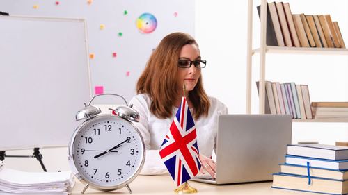teaching-english-online-equipment-and-resources.jpg